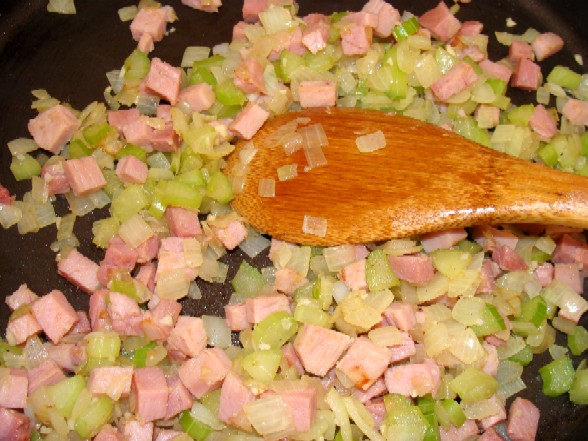 Hoppin%20John%20in%20skillet.JPG