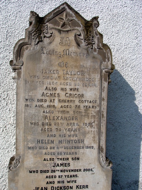 scottish%20tombstone.JPG